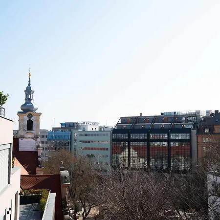 Uno - Nordic Chic & Views Apartmán Bratislava